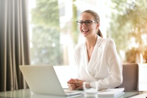 Digitalización de procesos administrativos en el área de formación